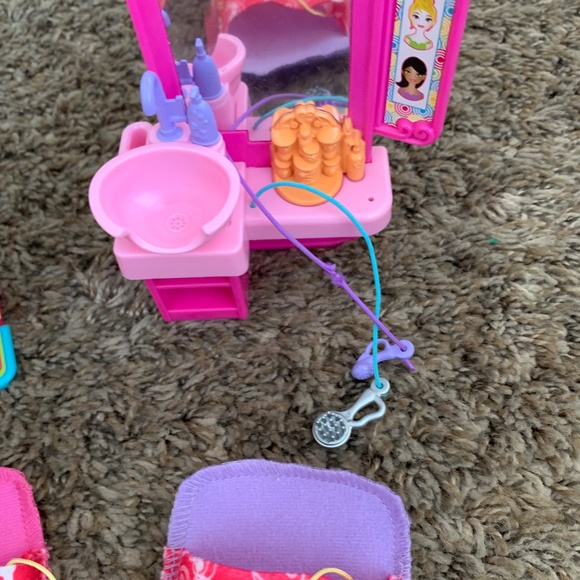 Fisher Price Loving Family Dollhouse Accessories Gaming System Slumber Party Lot - Picture 8 of 9